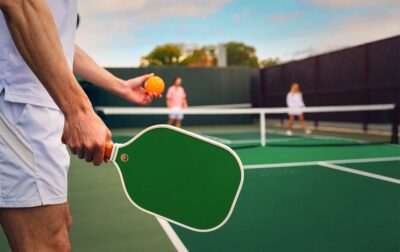 quy tắc giao bóng pickleball