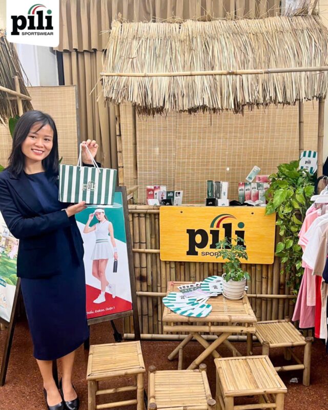 pili fashion vinh du la nha tai tro cua vo nhac kich chiec no than 5