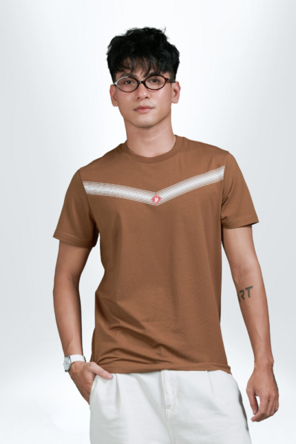 ao thun nam hoa tiet chu v nau