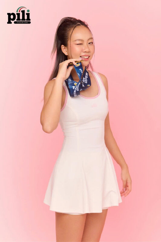 sophia xinh dep trong trang phuc pili 12