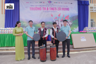 pili fashion ket hop quy phuc tam 13