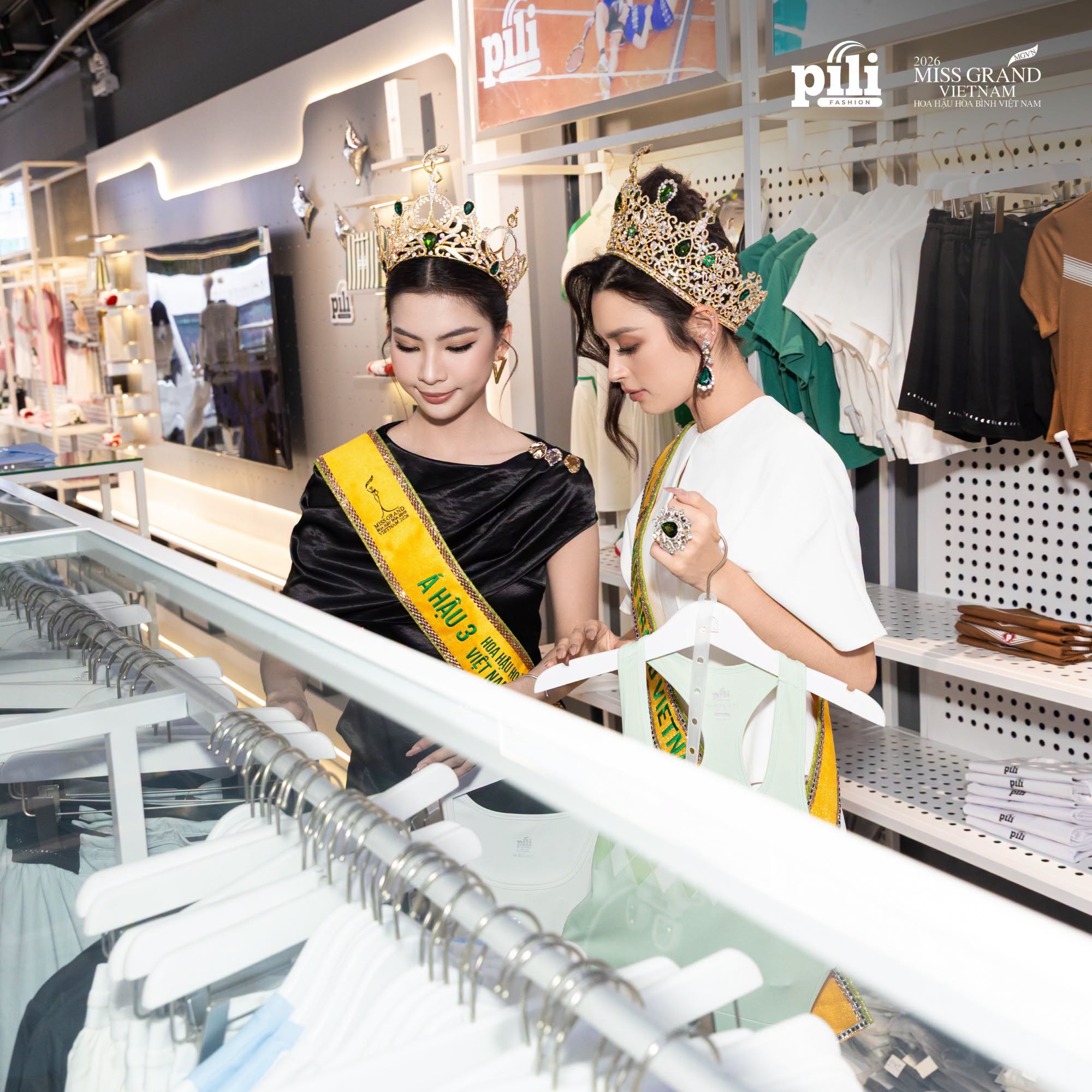 Miss Grand Việt Nam 2026 770719786_1782990556170008_2843387741941362178_n