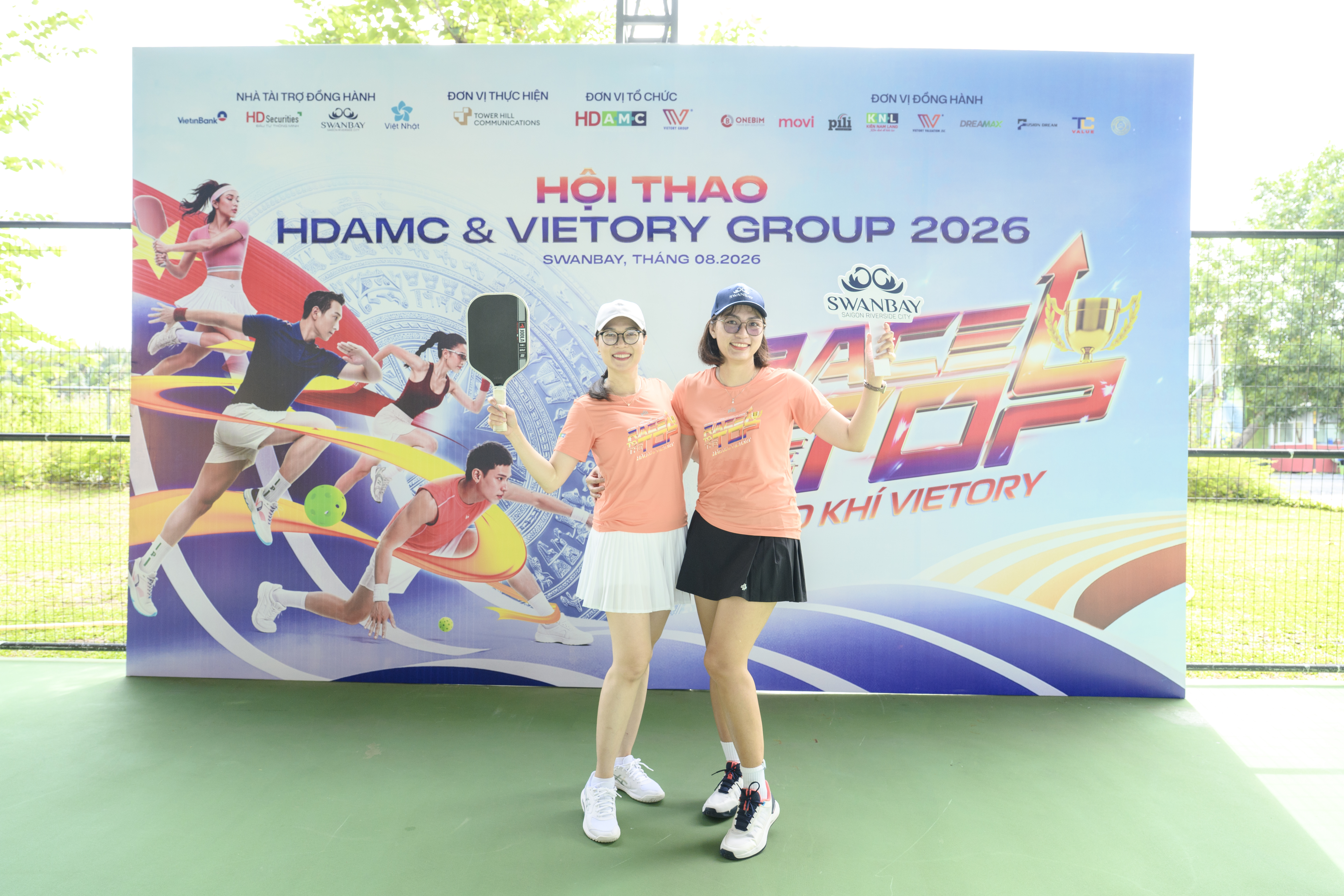 PILI Fashion cung cấp áo thun đồng phục cao cấp cho hội thao HDAMC & Vietory Group “Race to the top” áo thun đồng phục thể thao nữ