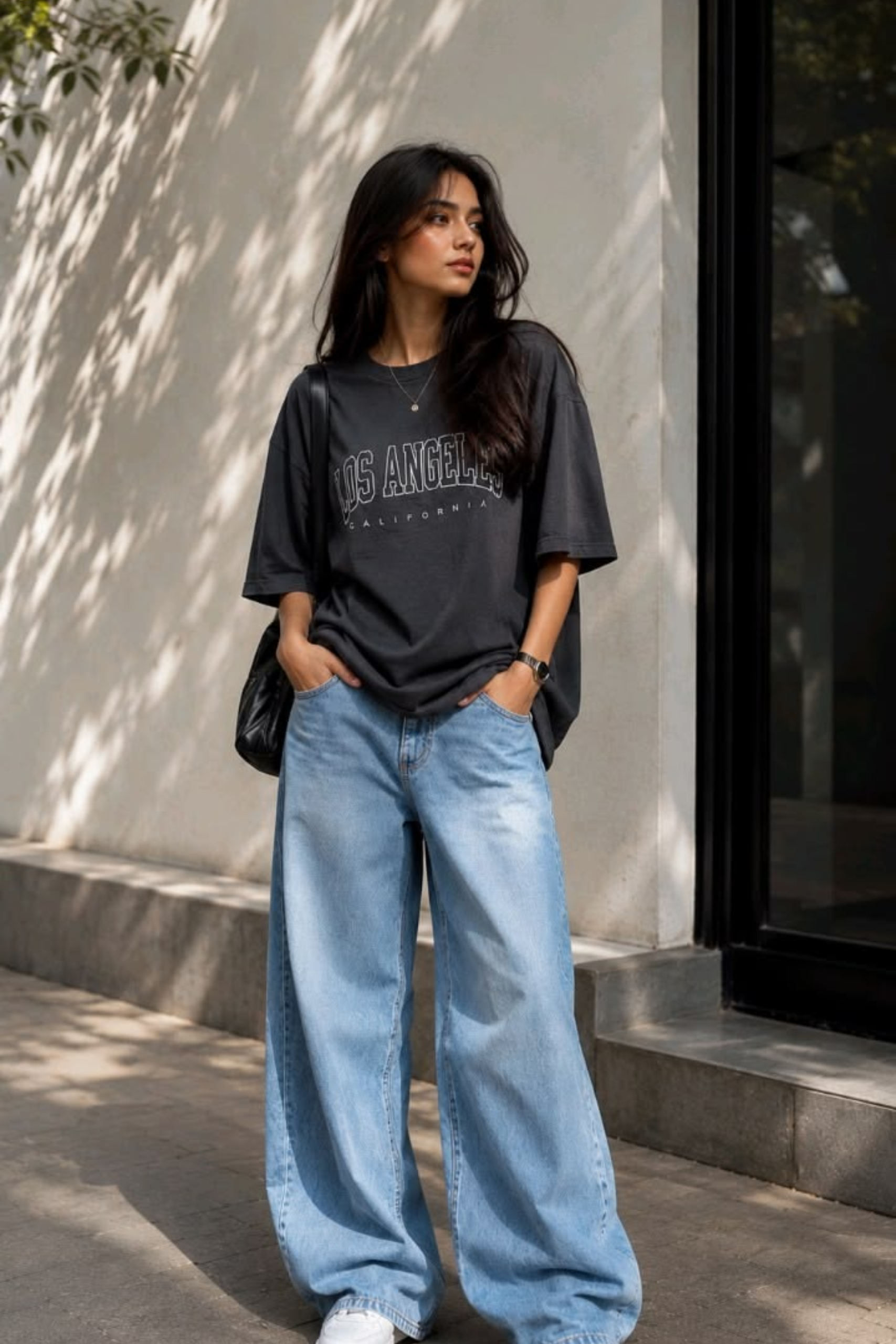 10 cách phối đồ với áo thun form rộng nữ chuẩn dáng, năng động và cực "hype" ao thun form rong quan jeans