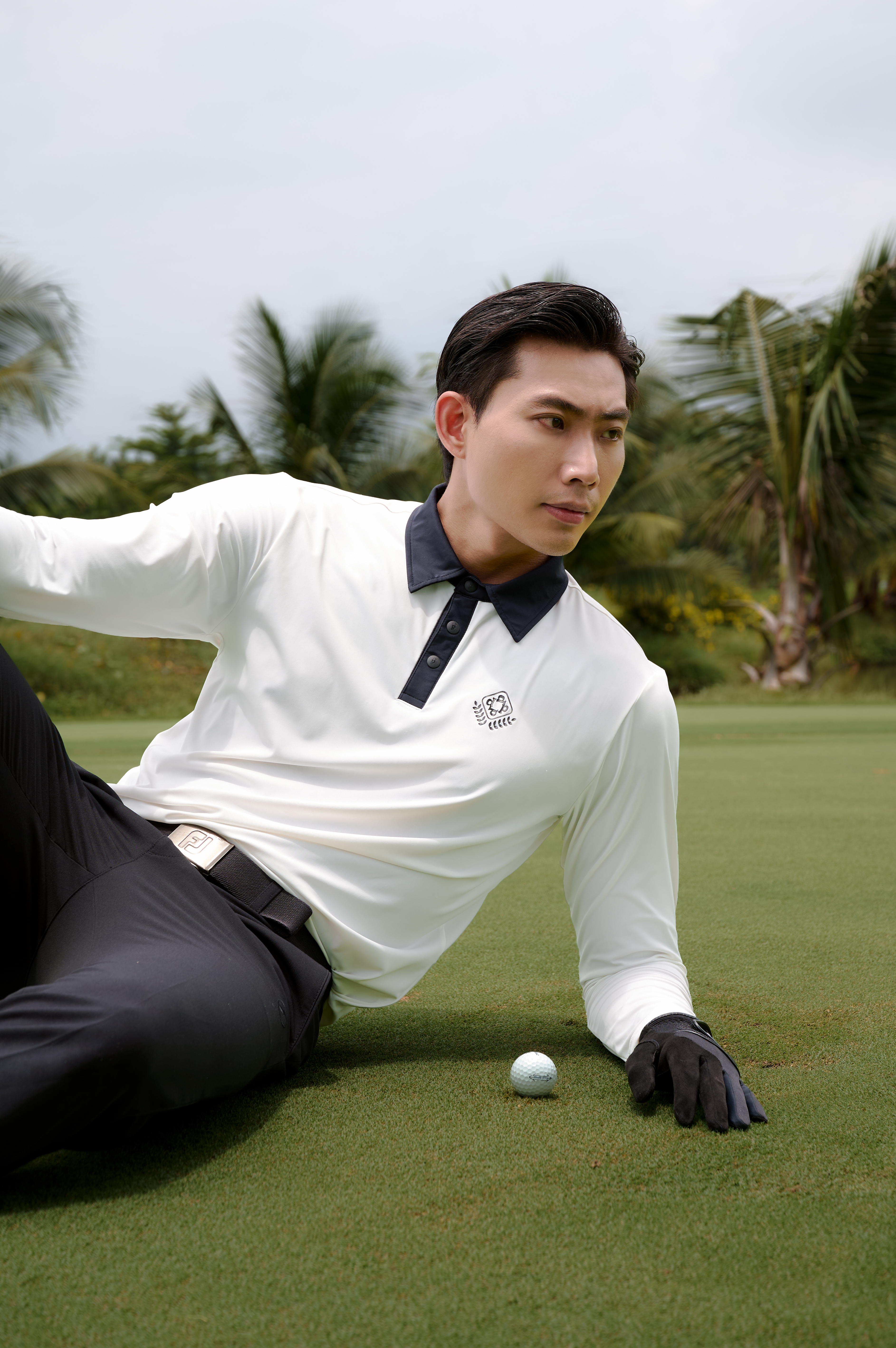Áo Polo Chơi Golf: Tiêu Chí Chọn Áo Vừa Đẹp Vừa Thoải Mái Tối Đa ao polo dai tay golfwear nam