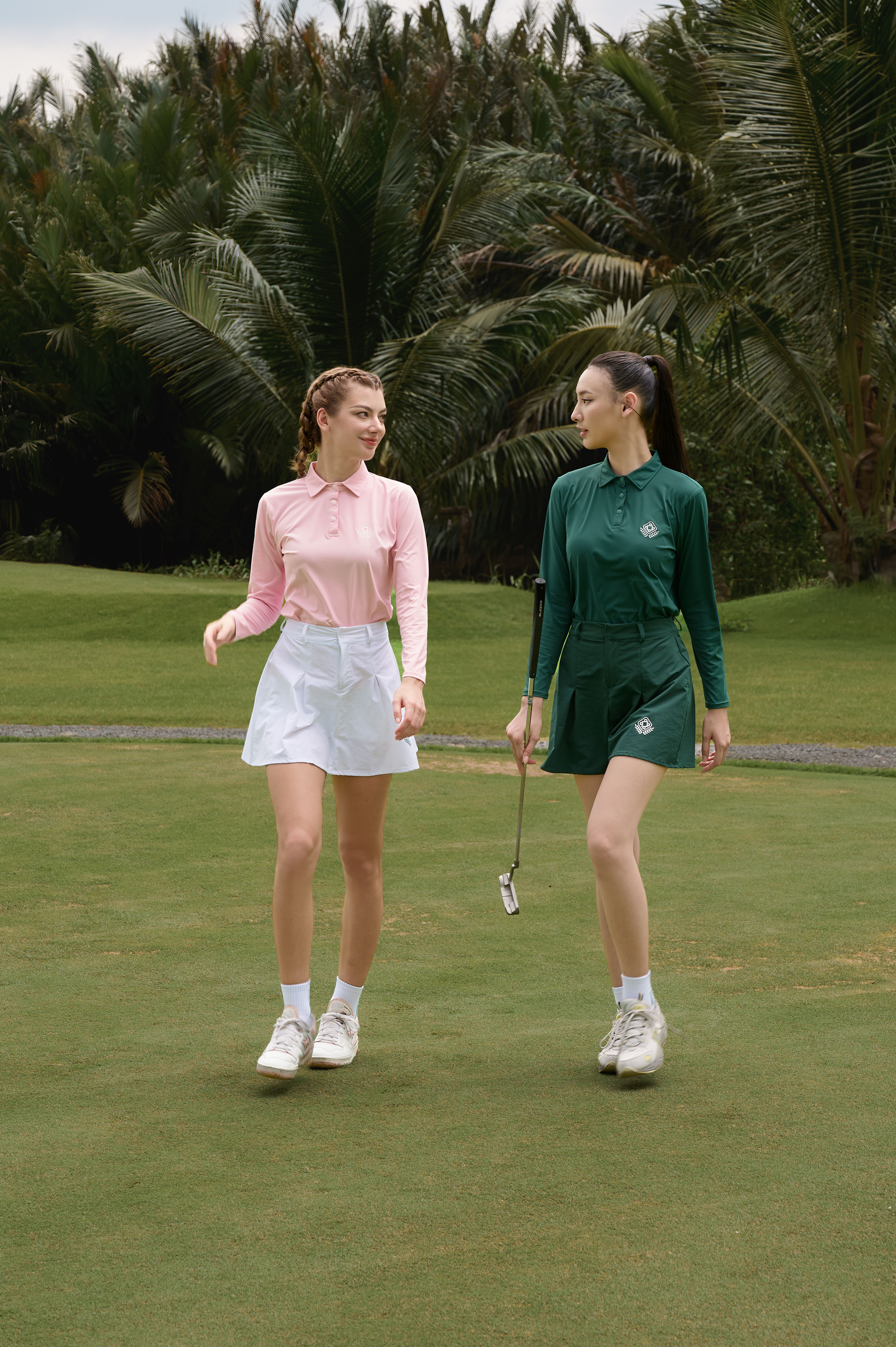 Top 10 Mẫu Áo Thun Polo Đồng Phục Công Ty Sang Trọng, Chuyên Nghiệp 2026 chan vay golfwear nu cao cap